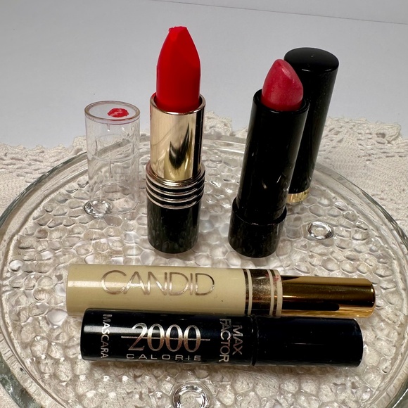 💄✨ Vintage Makeup Lot — Revlon, Max Factor, Avon Candid (Display Collectibles!) - Picture 1 of 2